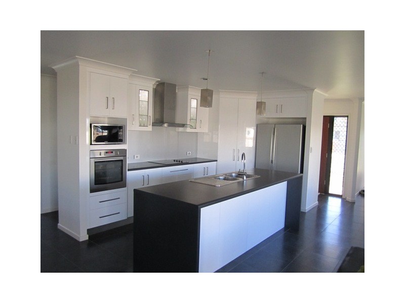 40 MONASH WAY, Ooralea QLD 4740