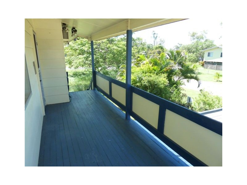 9 COLEMAN STREET, Dysart QLD 4745