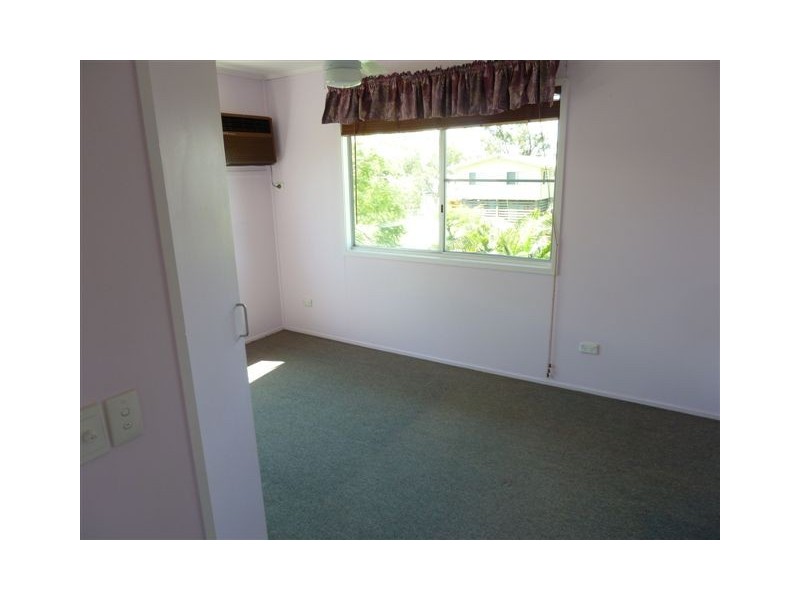 9 COLEMAN STREET, Dysart QLD 4745