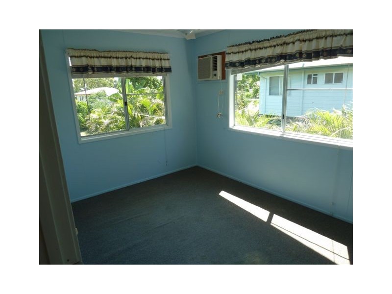 9 COLEMAN STREET, Dysart QLD 4745