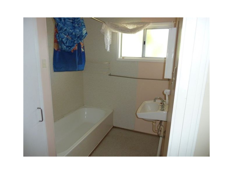 9 COLEMAN STREET, Dysart QLD 4745