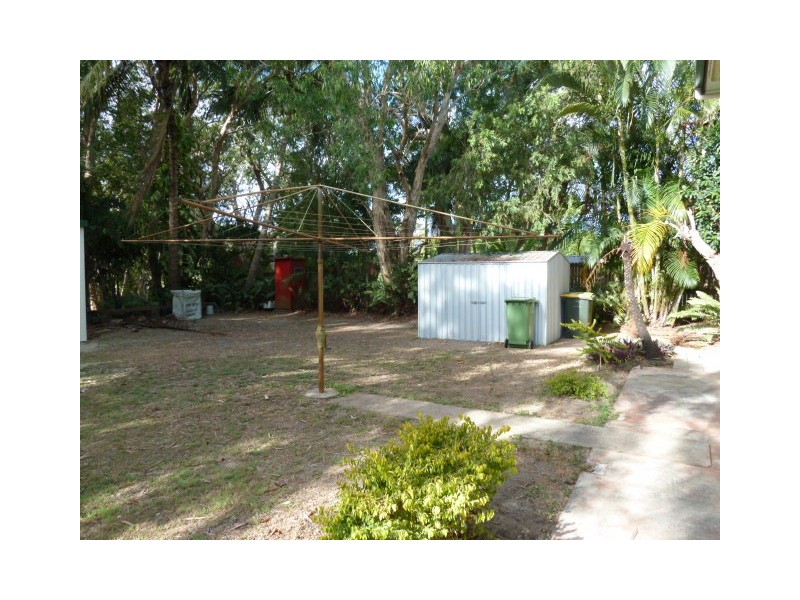 23 SKYLARK STREET, Slade Point QLD 4740