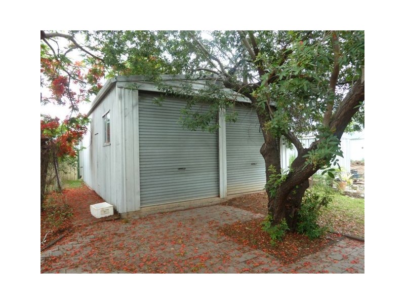 36 MIDDLE CRESCENT, Dysart QLD 4745