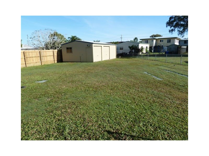 17 FRASER COURT, Beaconsfield QLD 4740