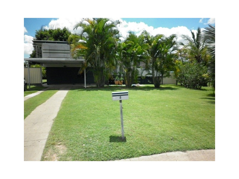 5  ACTON COURT, Dysart QLD 4745