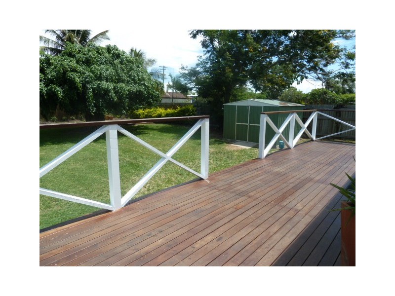 7 DOWNIE AVENUE, Bucasia QLD 4750