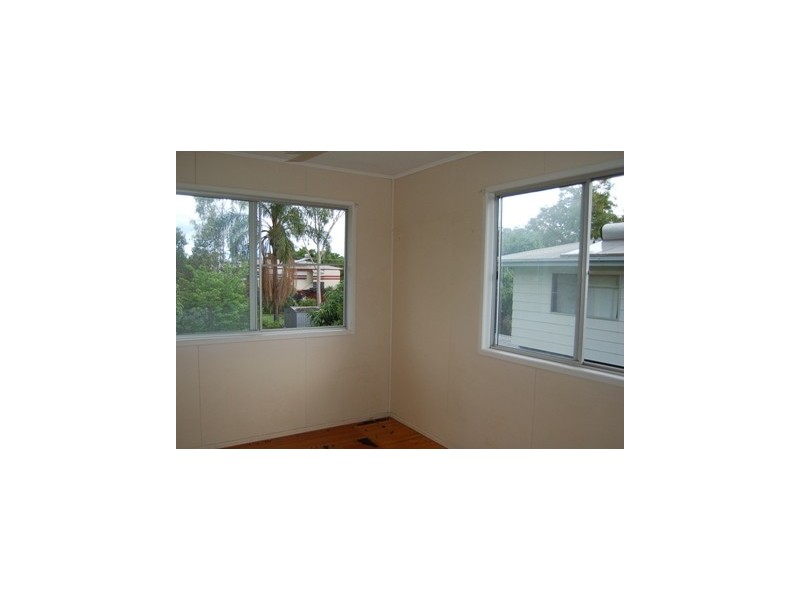 23 BROCK CRESCENT, Dysart QLD 4745