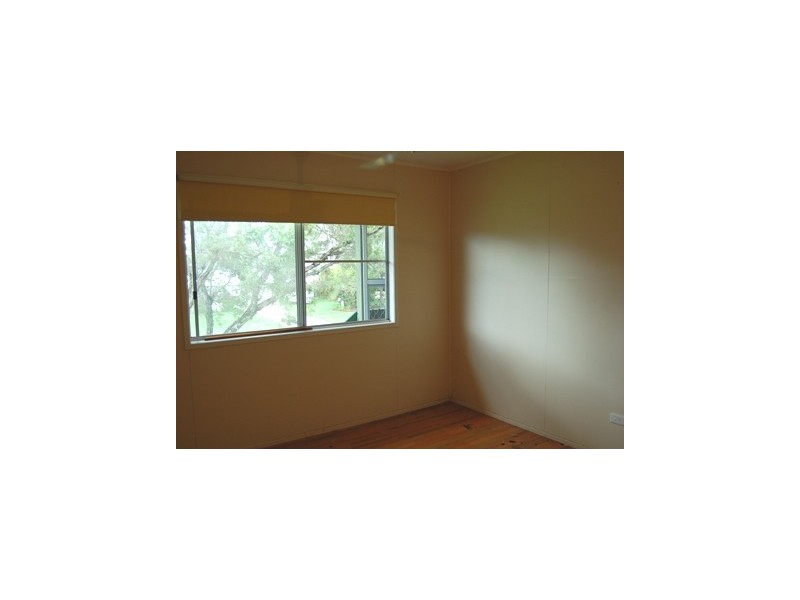 23 BROCK CRESCENT, Dysart QLD 4745