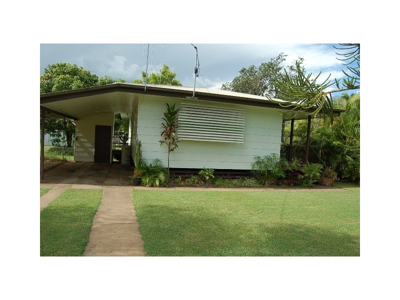 3 MIDDLE CRESCENT, Dysart QLD 4745