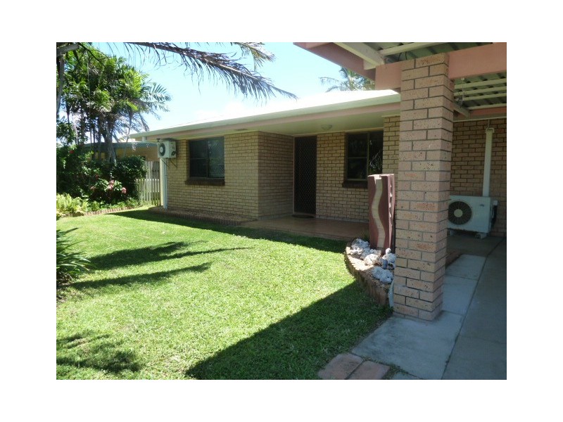 28 CREDLIN STREET, South Mackay QLD 4740