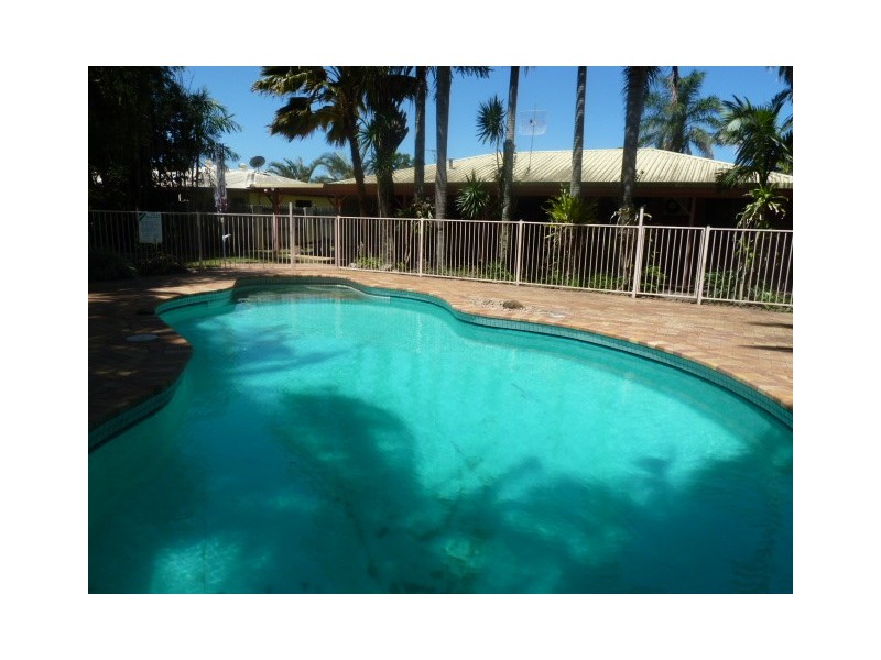 28 CREDLIN STREET, South Mackay QLD 4740