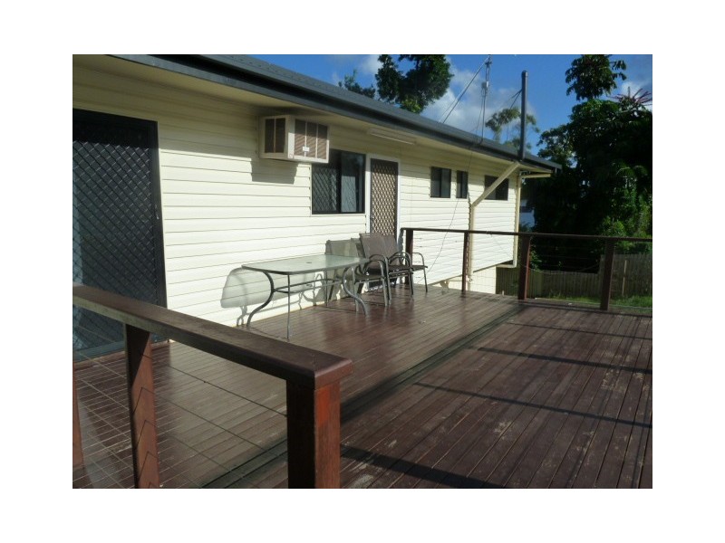 11 KEIM STREET, Rural View QLD 4740