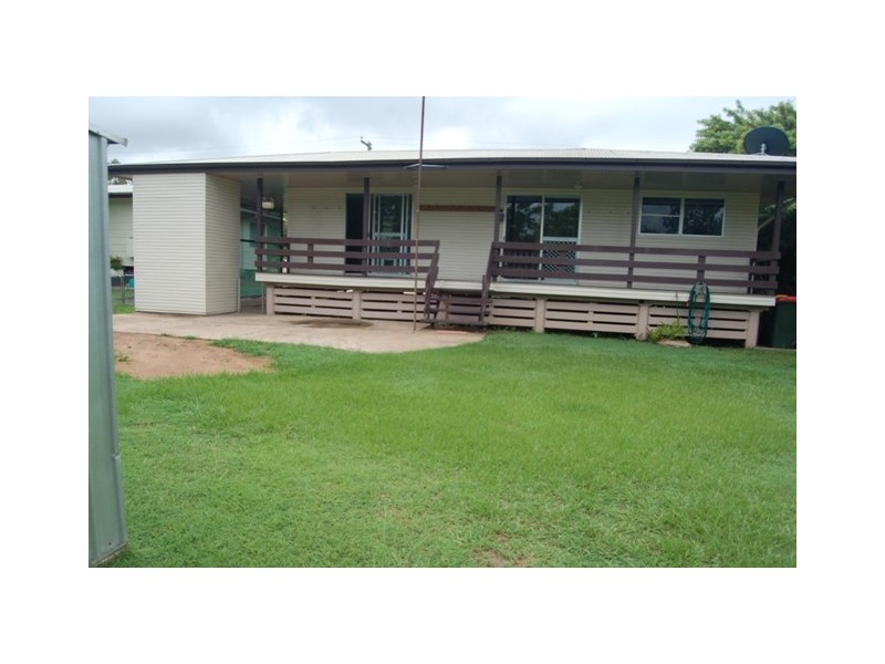 17 GARNHAM DRIVE, Dysart QLD 4745