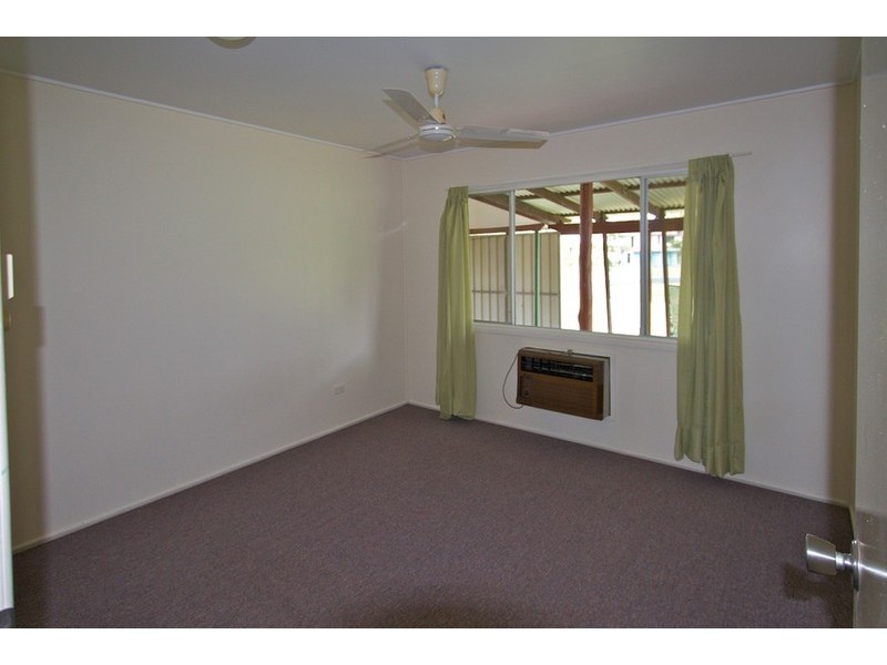 48 KENNEDY DRIVE, Moranbah QLD 4744