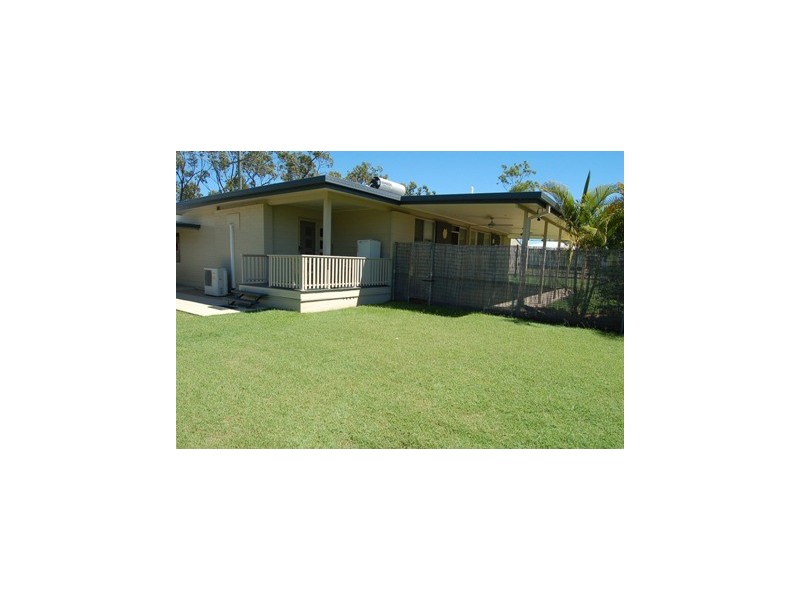 12 ARMSTRONG CRESCENT, Dysart QLD 4745