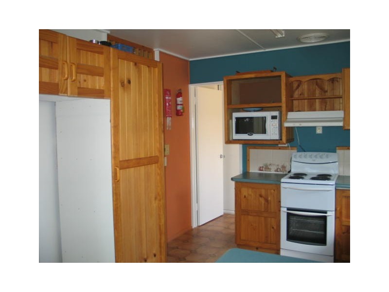 4 WALLACE STREET, Dysart QLD 4745