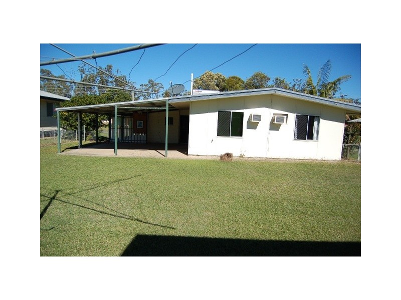 6 BERESFORD CRESCENT, Dysart QLD 4745