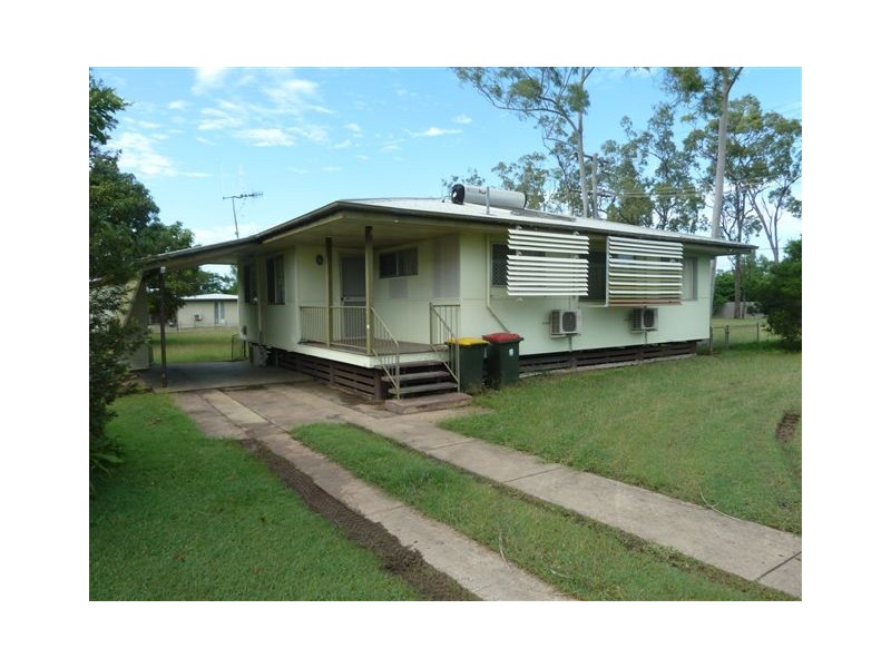 11 SHANNON CRESCENT, Dysart QLD 4745