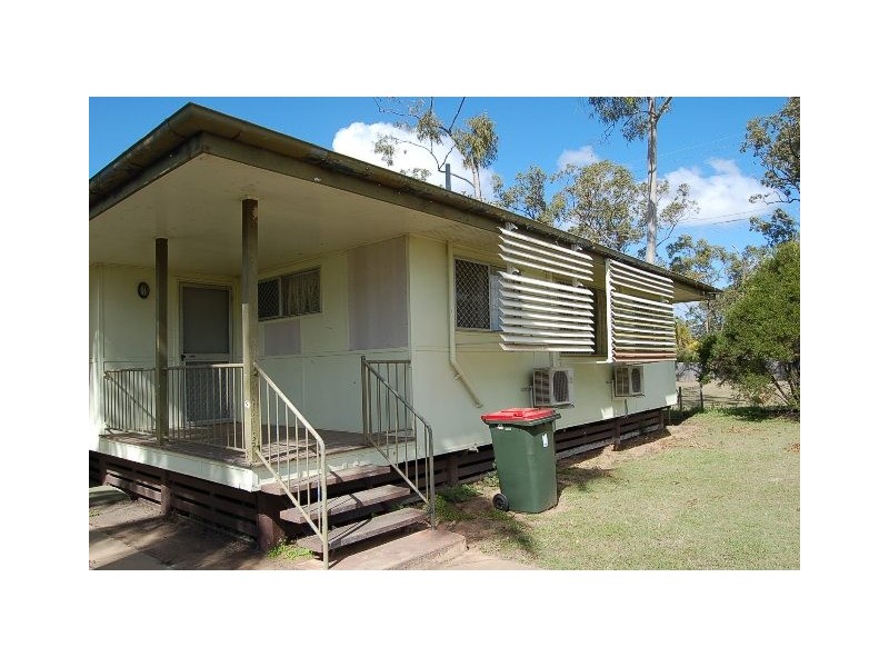 11 SHANNON CRESCENT, Dysart QLD 4745