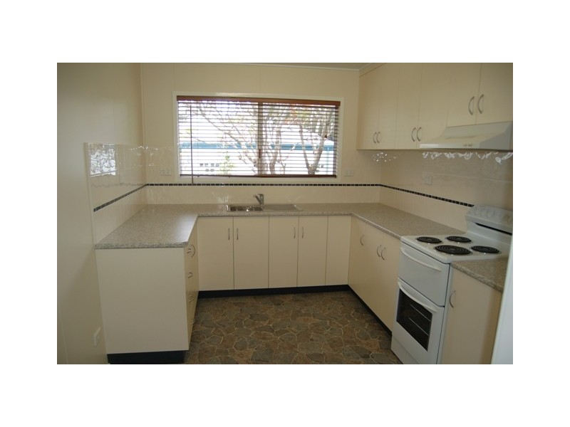 57 BERESFORD CRESCENT, Dysart QLD 4745