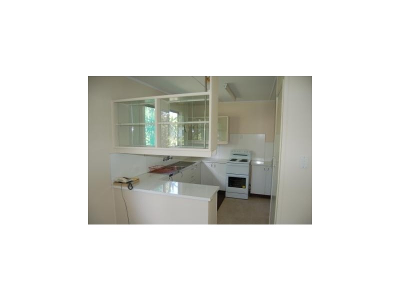 30  BERESFORD CRESCENT, Dysart QLD 4745