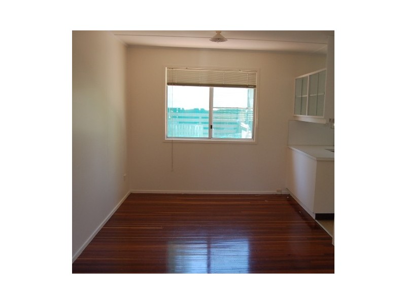 30  BERESFORD CRESCENT, Dysart QLD 4745