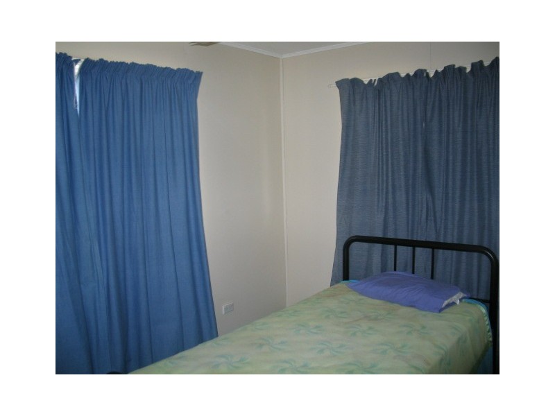 5  HANNAH CRESCENT, Dysart QLD 4745