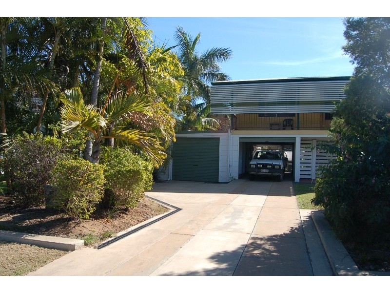 12 BROCK CRESCENT, Dysart QLD 4745