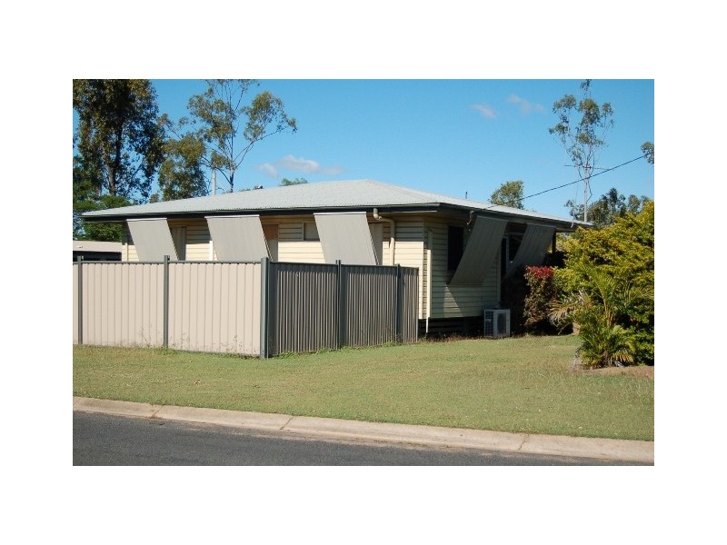 23 ARMSTRONG CRESCENT, Dysart QLD 4745