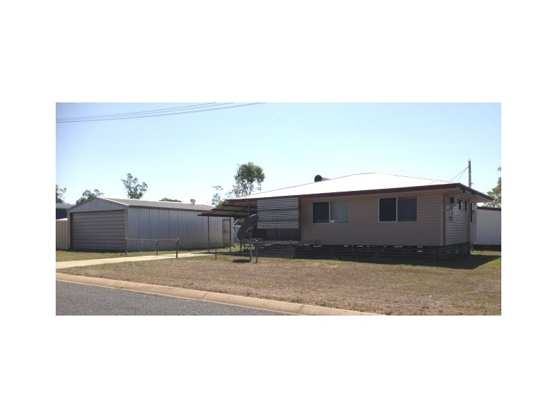 8 PATTERSON STREET, Dysart QLD 4745