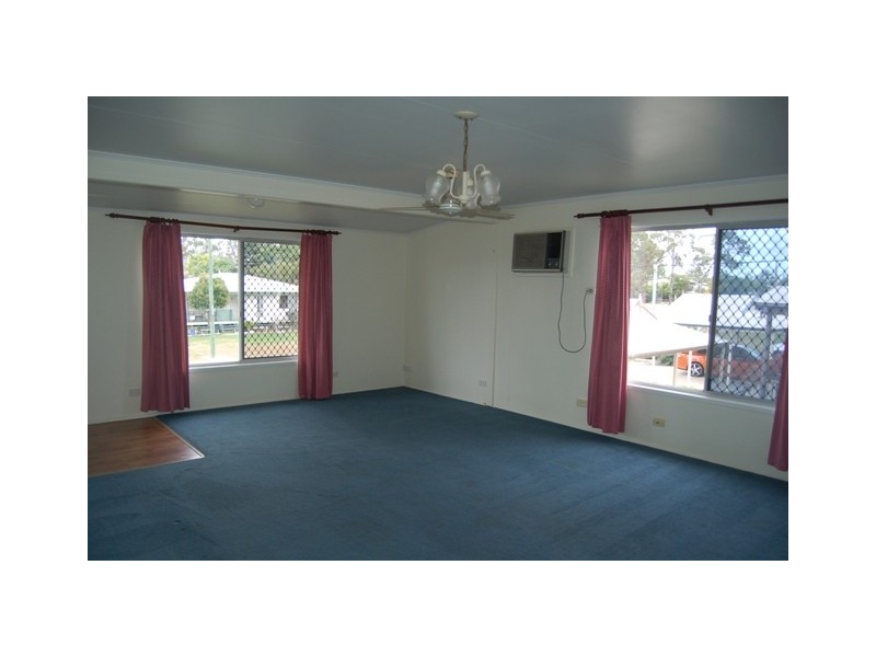 75 BEARDMORE CRESCENT, Dysart QLD 4745