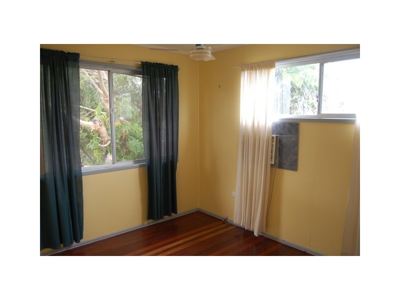75 BEARDMORE CRESCENT, Dysart QLD 4745