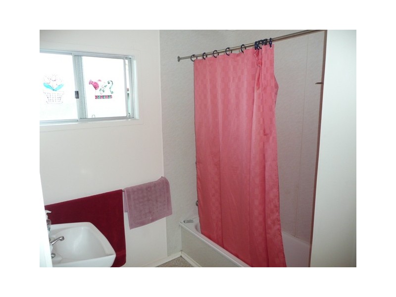 15 SPRING CRESCENT, Dysart QLD 4745