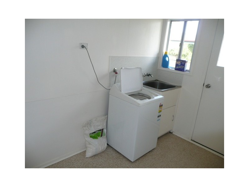 15 SPRING CRESCENT, Dysart QLD 4745