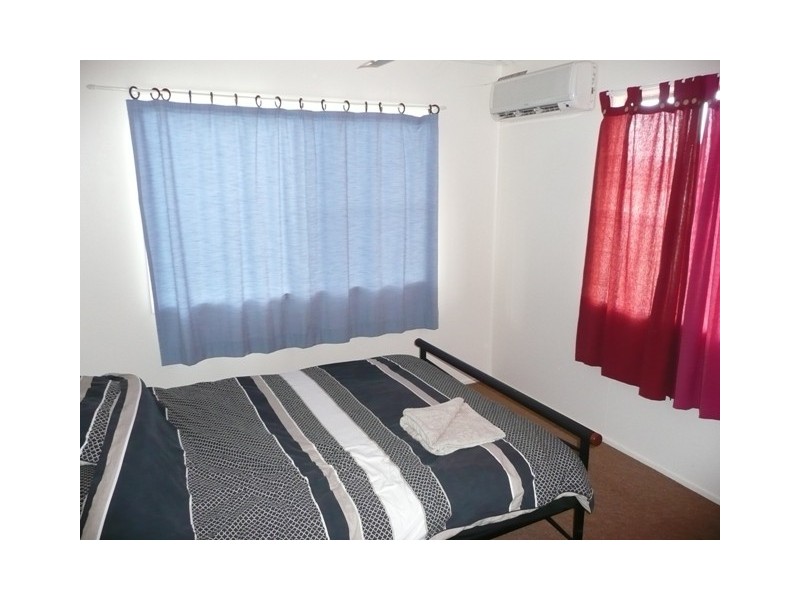 15 SPRING CRESCENT, Dysart QLD 4745