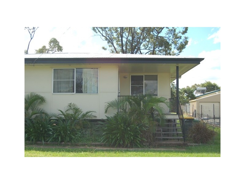 14 WALLACE STREET, Dysart QLD 4745