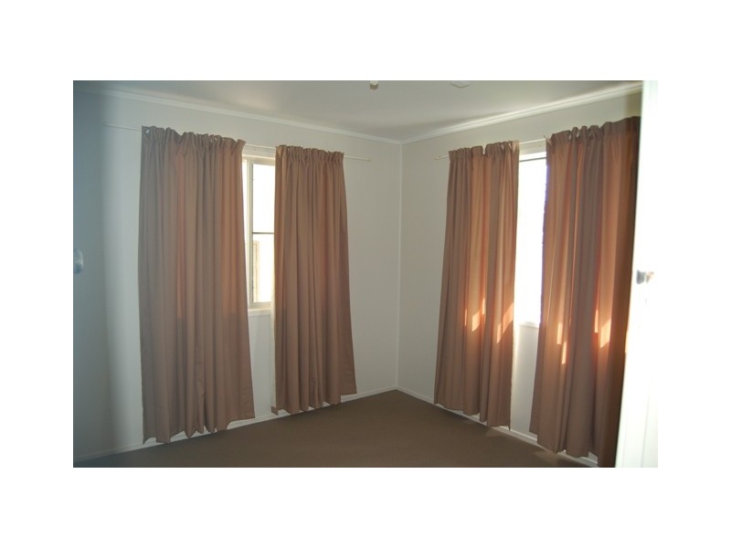 14 WALLACE STREET, Dysart QLD 4745