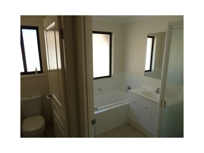 53 HANNAY STREET, Moranbah QLD 4744