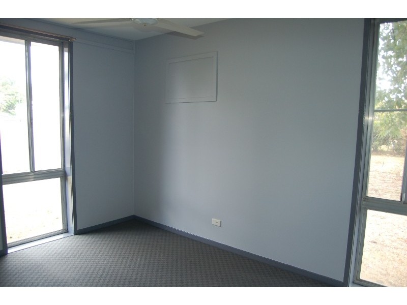 2 PERRY STREET, Dysart QLD 4745