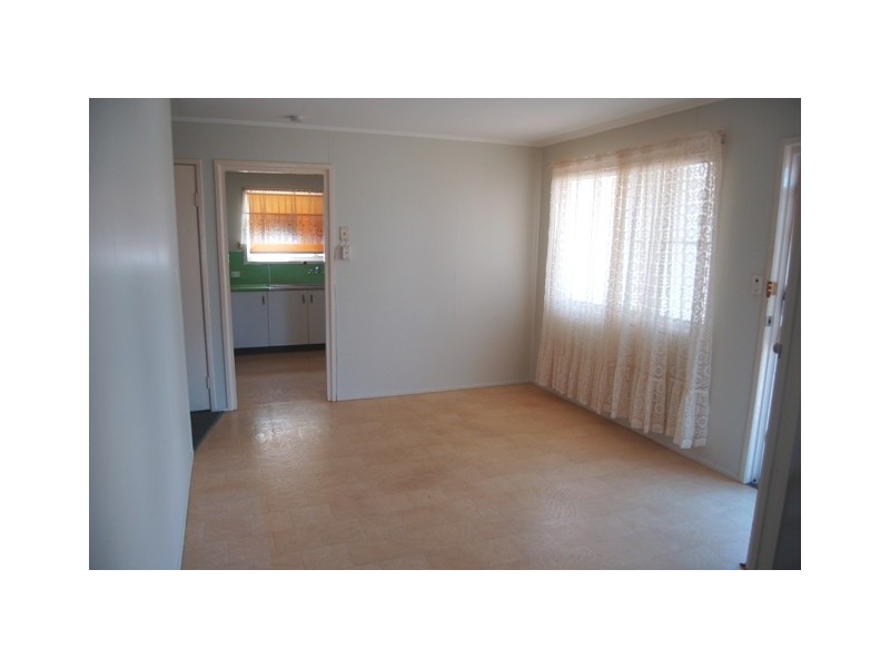 17  WINTERER CRESCENT, Dysart QLD 4745