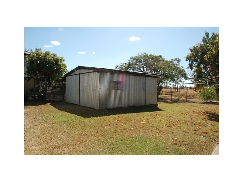 17  WINTERER CRESCENT, Dysart QLD 4745
