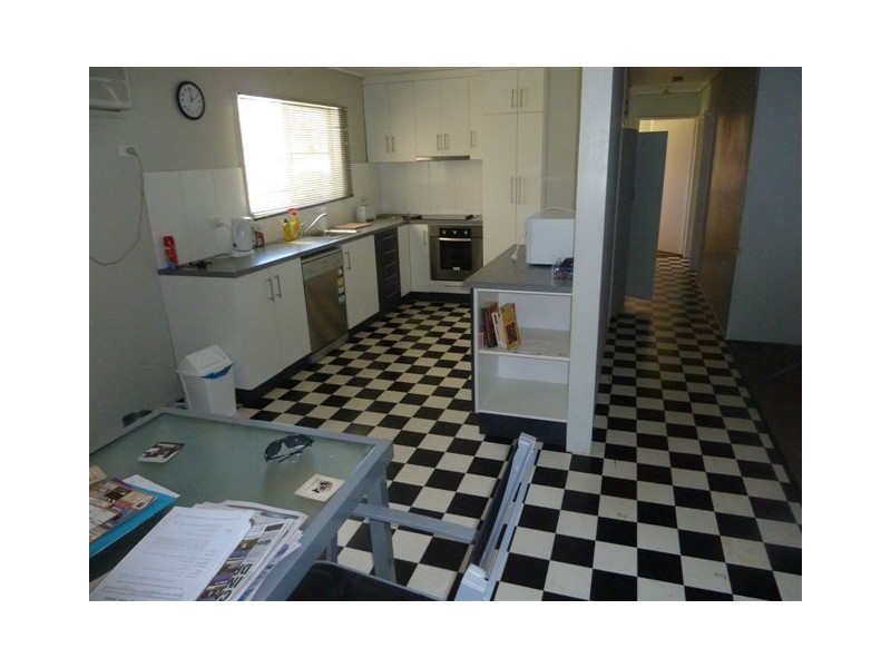 12 WALLACE STREET, Dysart QLD 4745