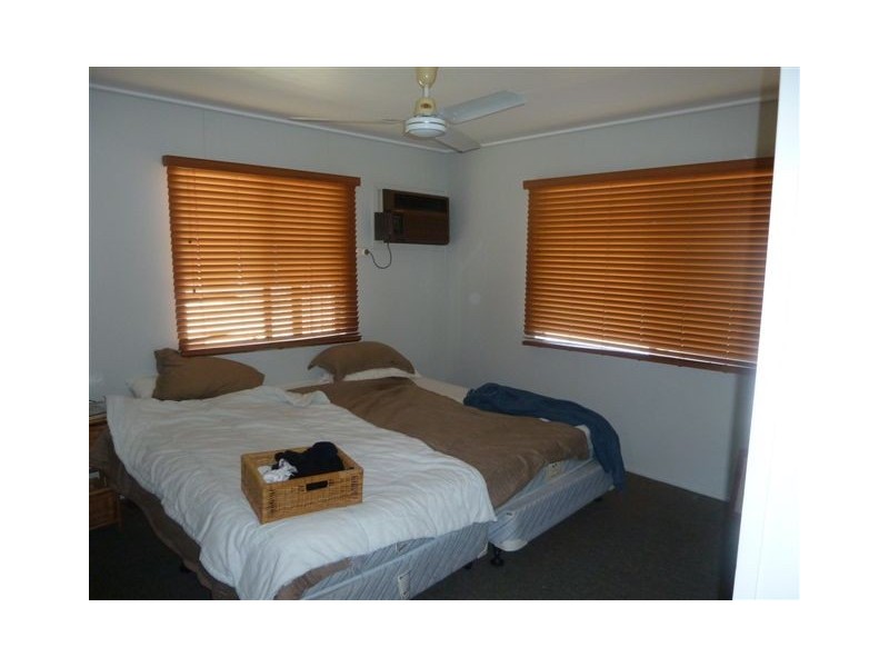 12 WALLACE STREET, Dysart QLD 4745