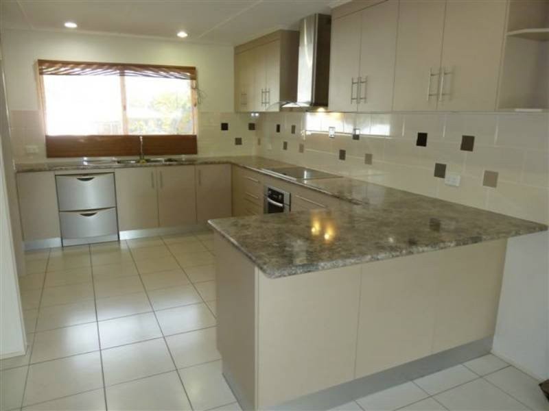 44 BROCK CRESCENT, Dysart QLD 4745