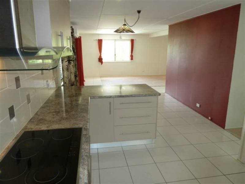 44 BROCK CRESCENT, Dysart QLD 4745