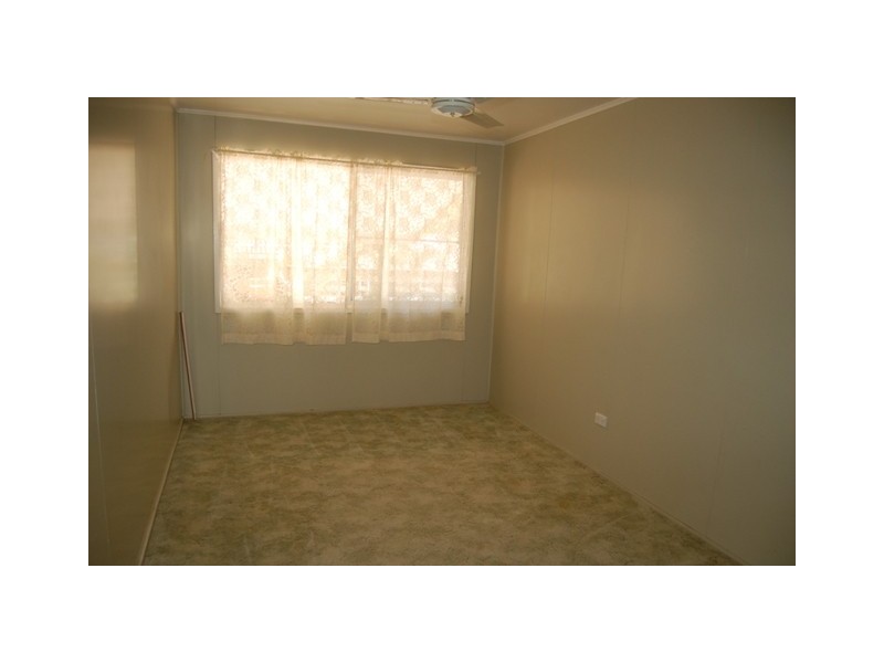 57 BEARDMORE CRESCENT, Dysart QLD 4745