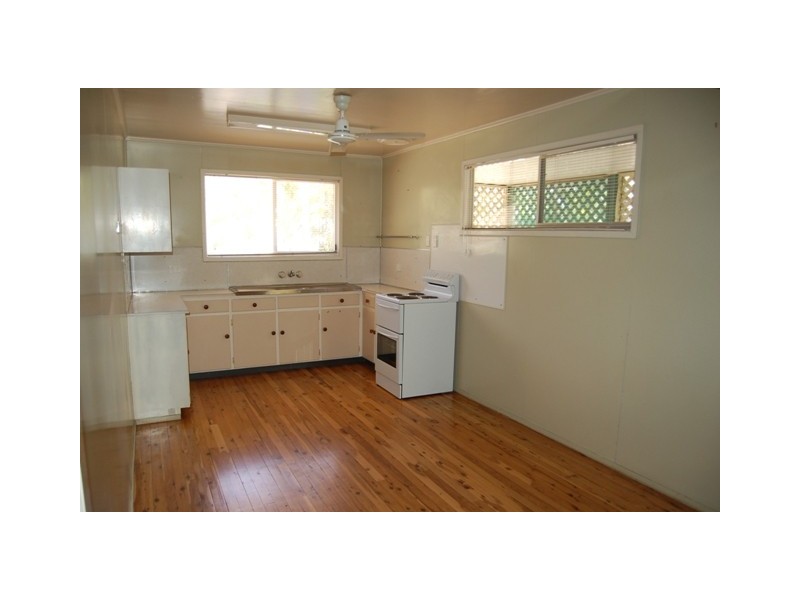 57 BEARDMORE CRESCENT, Dysart QLD 4745