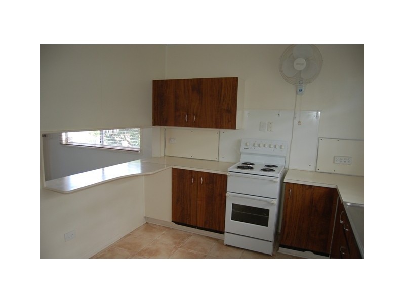 40 WINTERER CRESCENT, Dysart QLD 4745