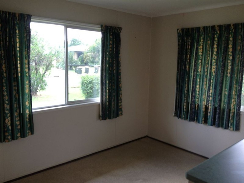 29 BEARDMORE CRESCENT, Dysart QLD 4745