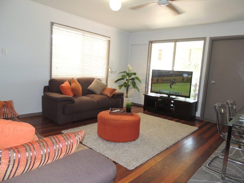 17 OXLEY DRIVE, Moranbah QLD 4744